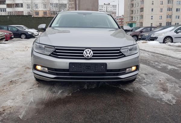 Volkswagen Passat, 2015 год выпуска с двигателем Дизель, 44 294 BYN в г. Минск