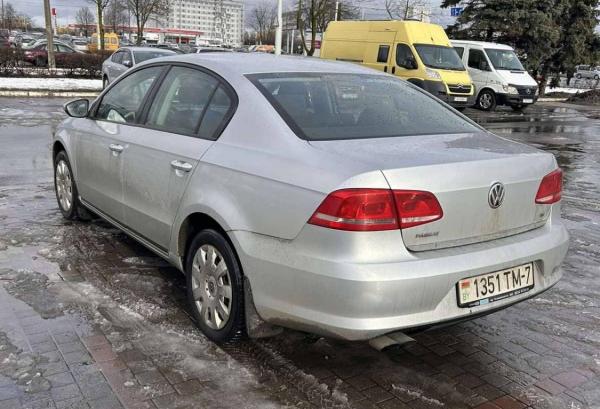 Volkswagen Passat, 2013 год выпуска с двигателем Бензин, 36 242 BYN в г. Минск