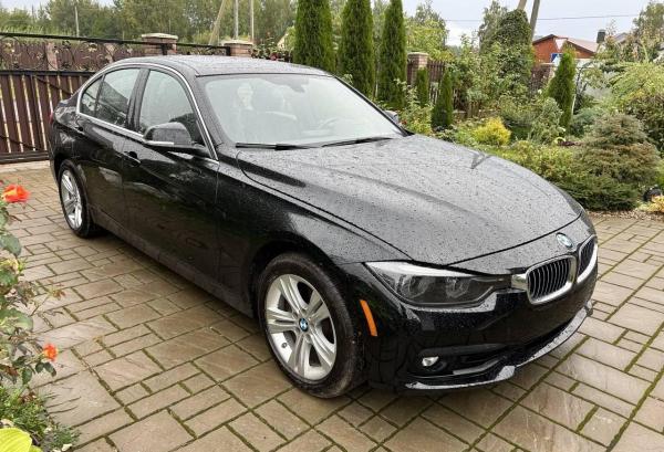 BMW 3 серия, 2017 год выпуска с двигателем Бензин, 81 174 BYN в г. Минск