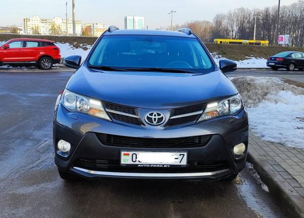 Toyota RAV4, 2014 год выпуска с двигателем Бензин, 58 055 BYN в г. Минск