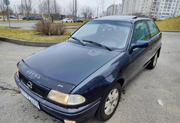 Opel Astra, 1997 год выпуска с двигателем Бензин, 4 827 BYN в г. Минск