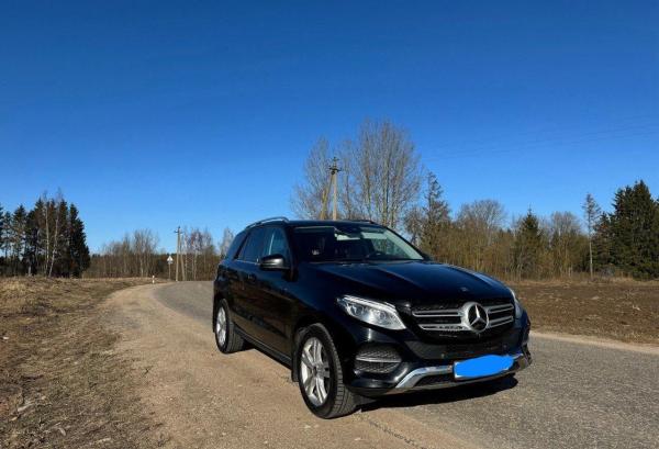 Mercedes-Benz GLE, 2015 год выпуска с двигателем Дизель, 130 662 BYN в г. Минск