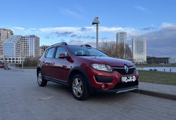Renault Sandero, 2015 год выпуска с двигателем Бензин, 29 122 BYN в г. Минск