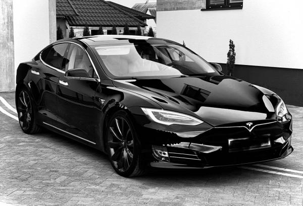 Tesla Model S, 2016 год выпуска с двигателем Электро, 95 742 BYN в г. Кобрин