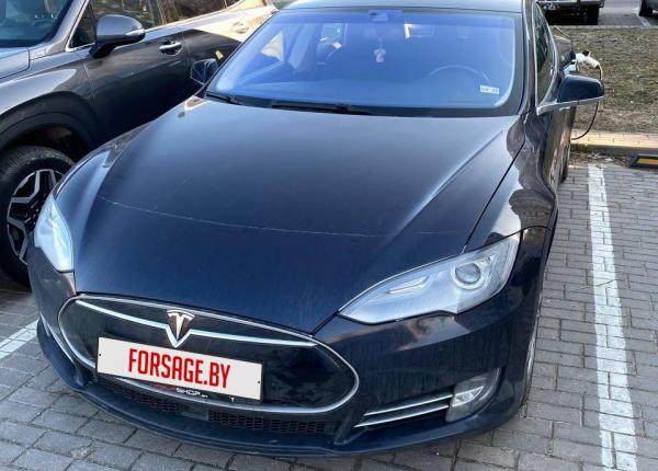 Tesla Model S, 2015 год выпуска с двигателем Электро, 71 060 BYN в г. Минск