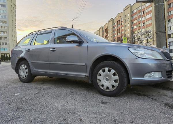 Skoda Octavia, 2013 год выпуска с двигателем Бензин, 30 684 BYN в г. Минск