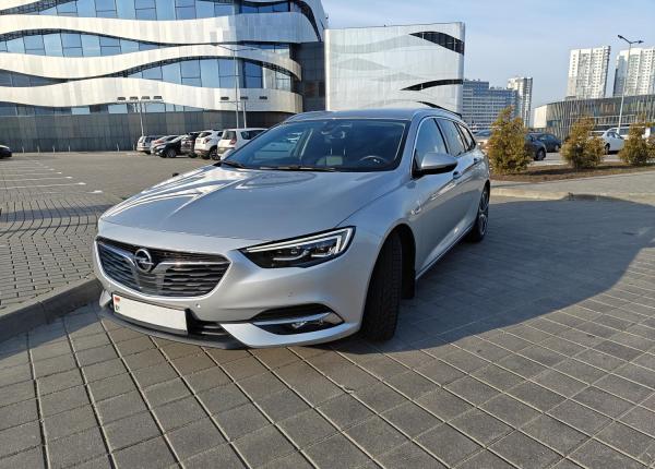 Opel Insignia, 2017 год выпуска с двигателем Дизель, 63 726 BYN в г. Минск