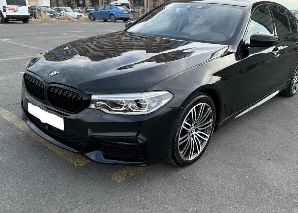 BMW 5 серия, 2017 год выпуска с двигателем Бензин, 111 635 BYN в г. Минск