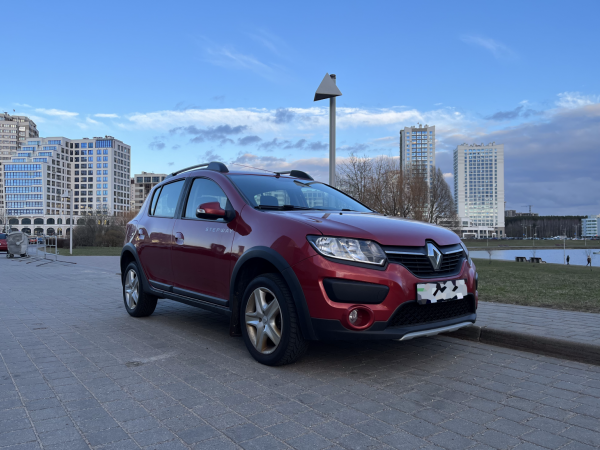 Renault Sandero, 2015 год выпуска с двигателем Бензин, 29 122 BYN в г. Минск