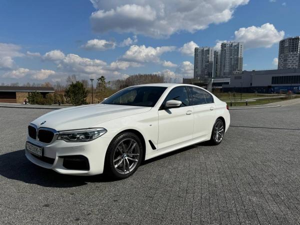 BMW 5 серия, 2019 год выпуска с двигателем Бензин, 129 815 BYN в г. Минск