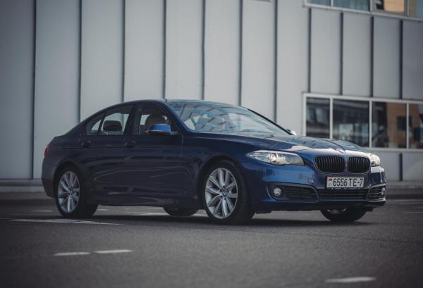 BMW 5 серия, 2016 год выпуска с двигателем Бензин, 85 168 BYN в г. Минск