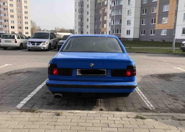 BMW 5 серия, 1993 год выпуска с двигателем Бензин, 7 480 BYN в г. Пинск