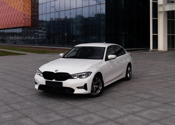 BMW 3 серия, 2019 год выпуска с двигателем Дизель, 123 587 BYN в г. Минск