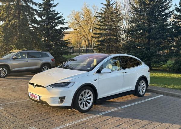 Tesla Model X, 2017 год выпуска с двигателем Электро, 115 954 BYN в г. Минск