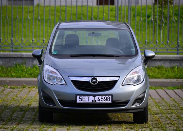 Opel Meriva, 2010 год выпуска с двигателем Бензин, 26 533 BYN в г. Минск