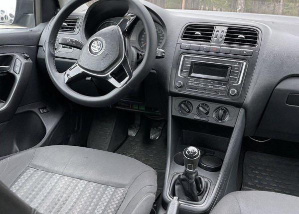 Volkswagen Polo, 2018 год выпуска с двигателем Газ/бензин, 30 239 BYN в г. Минск