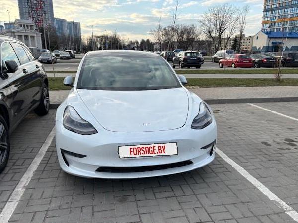 Tesla Model 3, 2021 год выпуска с двигателем Электро, 90 620 BYN в г. Минск