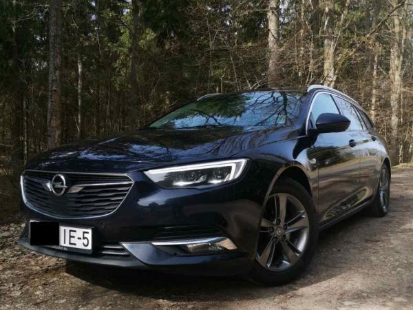 Opel Insignia, 2018 год выпуска с двигателем Дизель, 67 698 BYN в г. Минск