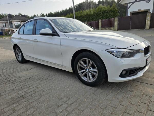 BMW 3 серия, 2016 год выпуска с двигателем Бензин, 57 939 BYN в г. Минск