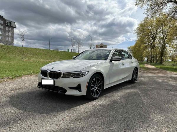 BMW 3 серия, 2019 год выпуска с двигателем Бензин, 109 910 BYN в г. Минск