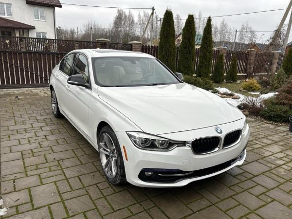 BMW 3 серия, 2018 год выпуска с двигателем Бензин, 87 134 BYN в г. Минск
