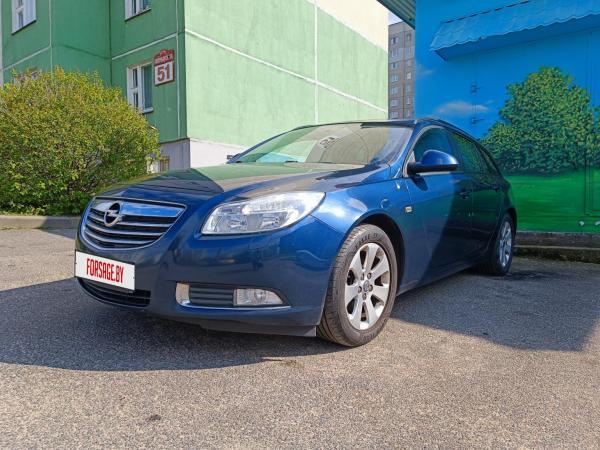 Opel Insignia, 2013 год выпуска с двигателем Дизель, 33 357 BYN в г. Минск