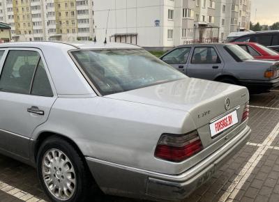 Фото Mercedes-Benz E-класс