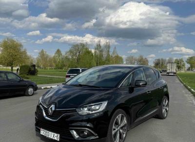 Фото Renault Scenic