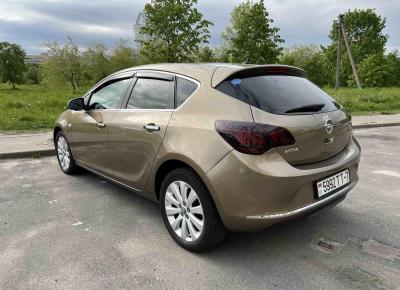 Фото Opel Astra