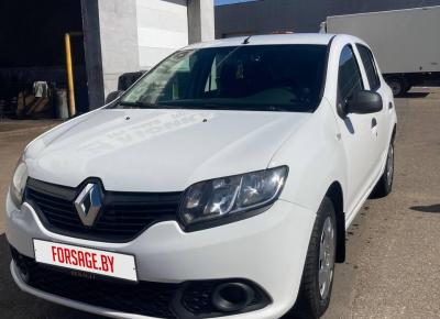 Фото Renault Sandero