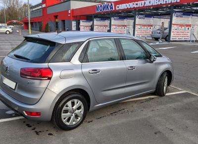 Фото Citroen C4 Picasso