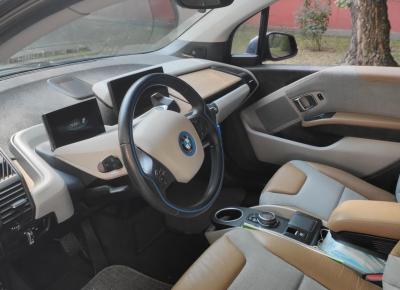 Фото BMW i3