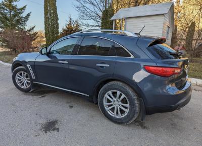 Фото Infiniti FX