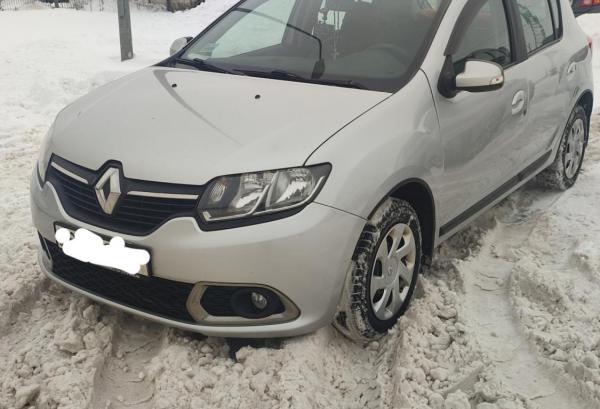 Renault Sandero, 2019 год выпуска с двигателем Бензин, 33 527 BYN в г. Минск