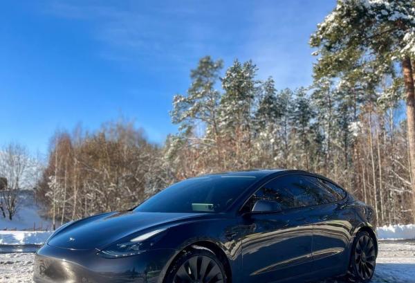 Tesla Model 3, 2021 год выпуска с двигателем Электро, 130 647 BYN в г. Минск