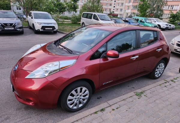 Nissan Leaf, 2013 год выпуска с двигателем Электро, 25 647 BYN в г. Минск
