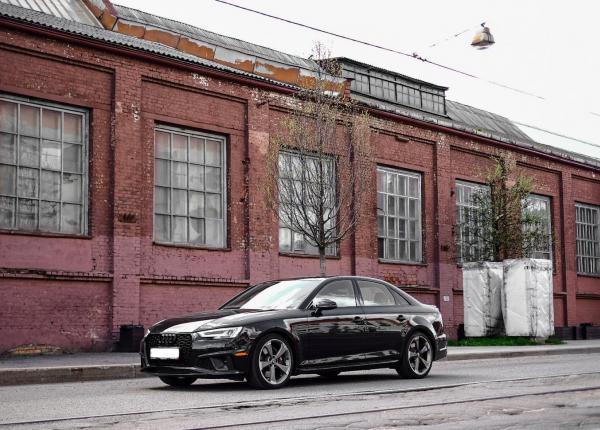 Audi S4, 2019 год выпуска с двигателем Бензин, 151 871 BYN в г. Минск
