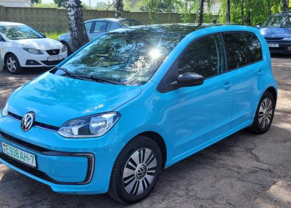 Volkswagen up!, 2020 год выпуска с двигателем Электро, 39 466 BYN в г. Минск