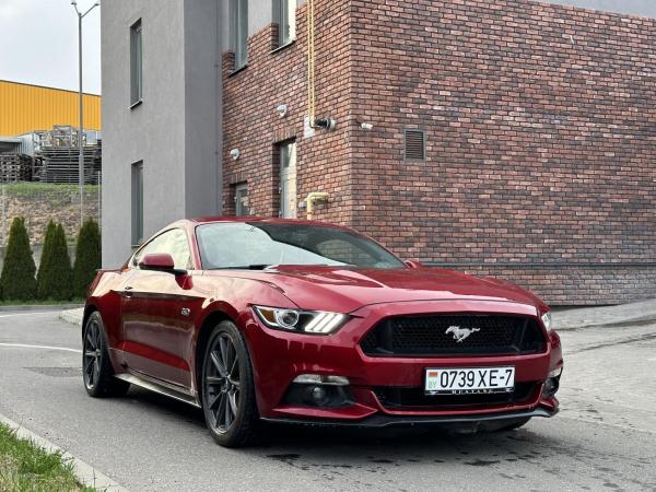 Ford Mustang, 2017 год выпуска с двигателем Бензин, 119 011 BYN в г. Минск