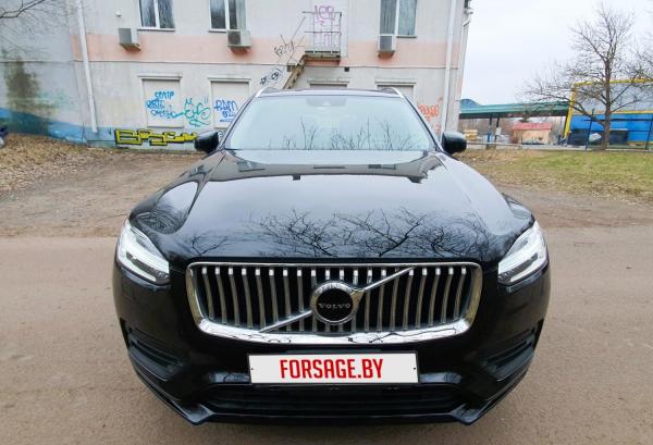 Volvo XC90, 2022 год выпуска с двигателем Бензин, 168 931 BYN в г. Минск
