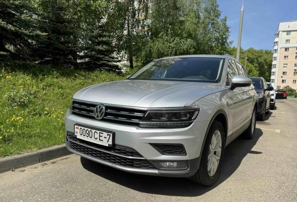 Volkswagen Tiguan, 2018 год выпуска с двигателем Дизель, 100 069 BYN в г. Минск
