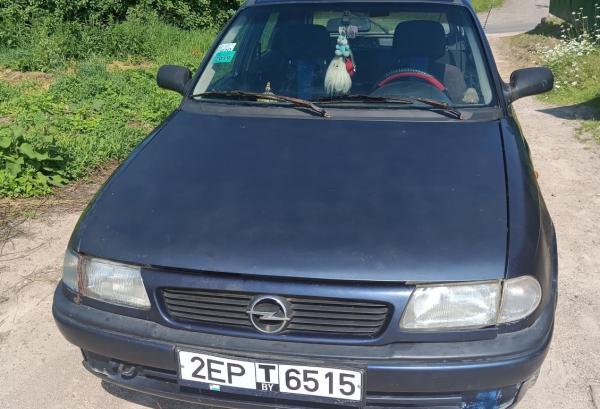 Opel Astra, 1999 год выпуска с двигателем Бензин, 3 996 BYN в г. Дубровно