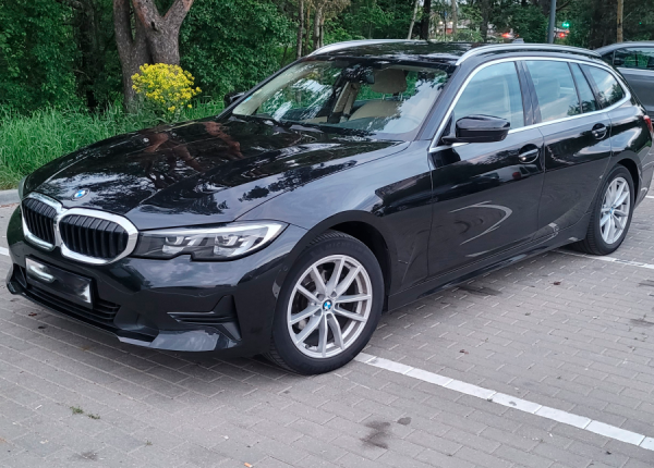 BMW 3 серия, 2020 год выпуска с двигателем Дизель, 90 000 BYN в г. Минск