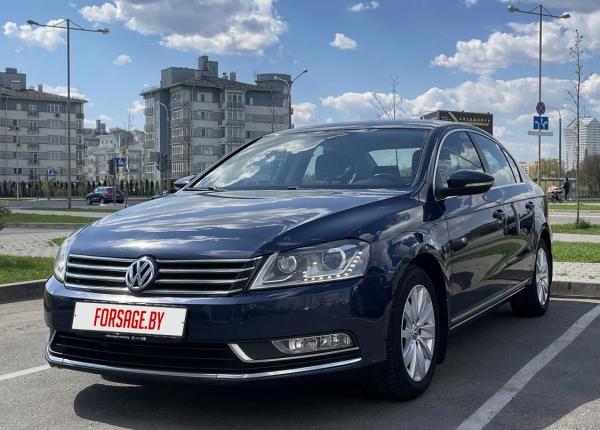 Volkswagen Passat, 2011 год выпуска с двигателем Бензин, 37 406 BYN в г. Минск