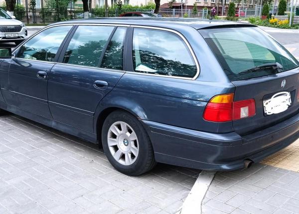 BMW 5 серия, 2002 год выпуска с двигателем Бензин, 17 584 BYN в г. Минск