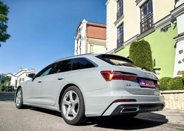 Audi A6, 2021 год выпуска с двигателем Гибрид, 137 583 BYN в г. Брест