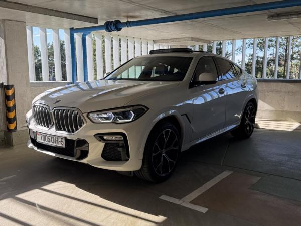 BMW X6, 2021 год выпуска с двигателем Бензин, 282 700 BYN в г. Минск