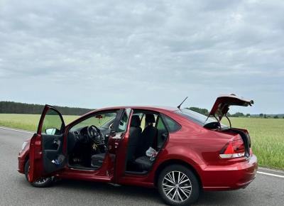 Фото Volkswagen Polo, 2016 год выпуска, с двигателем Бензин, 39 629 BYN в г. Пружаны