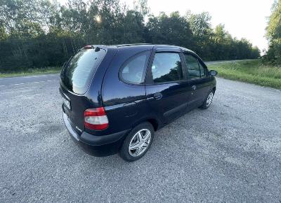 Фото Renault Scenic