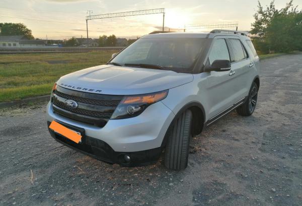 Ford Explorer, 2014 год выпуска с двигателем Бензин, 58 974 BYN в г. Минск